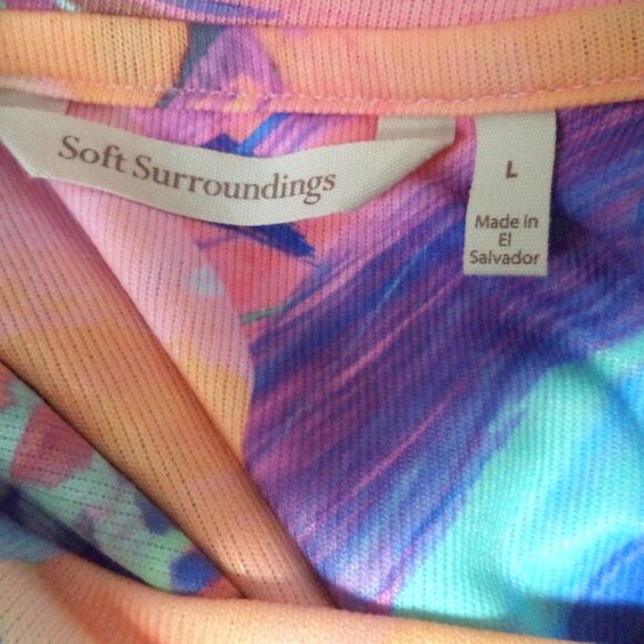 Soft Surroundings Felisa knit Floral tunic top blouse V-neck Size Sz Large Lg L - Picture 13 of 13